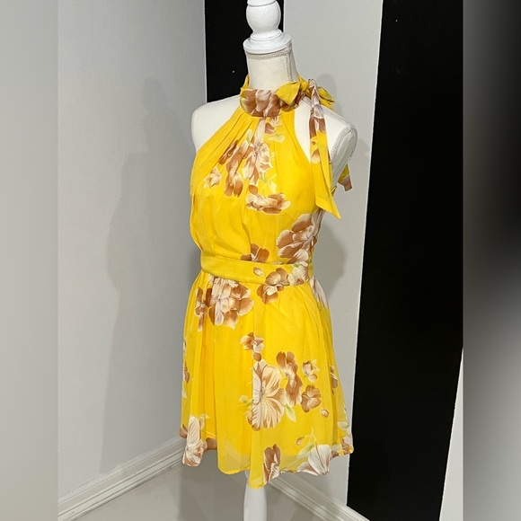 Cals Dresses & Skirts - Yellow Floral Dress with Brown Accents